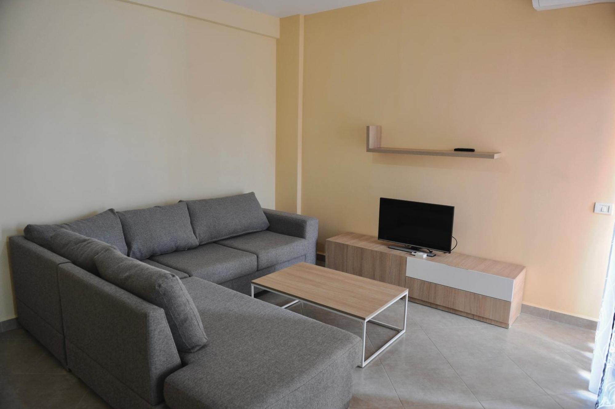Hotel Fish Land Plazhi San Pietro Εξωτερικό φωτογραφία