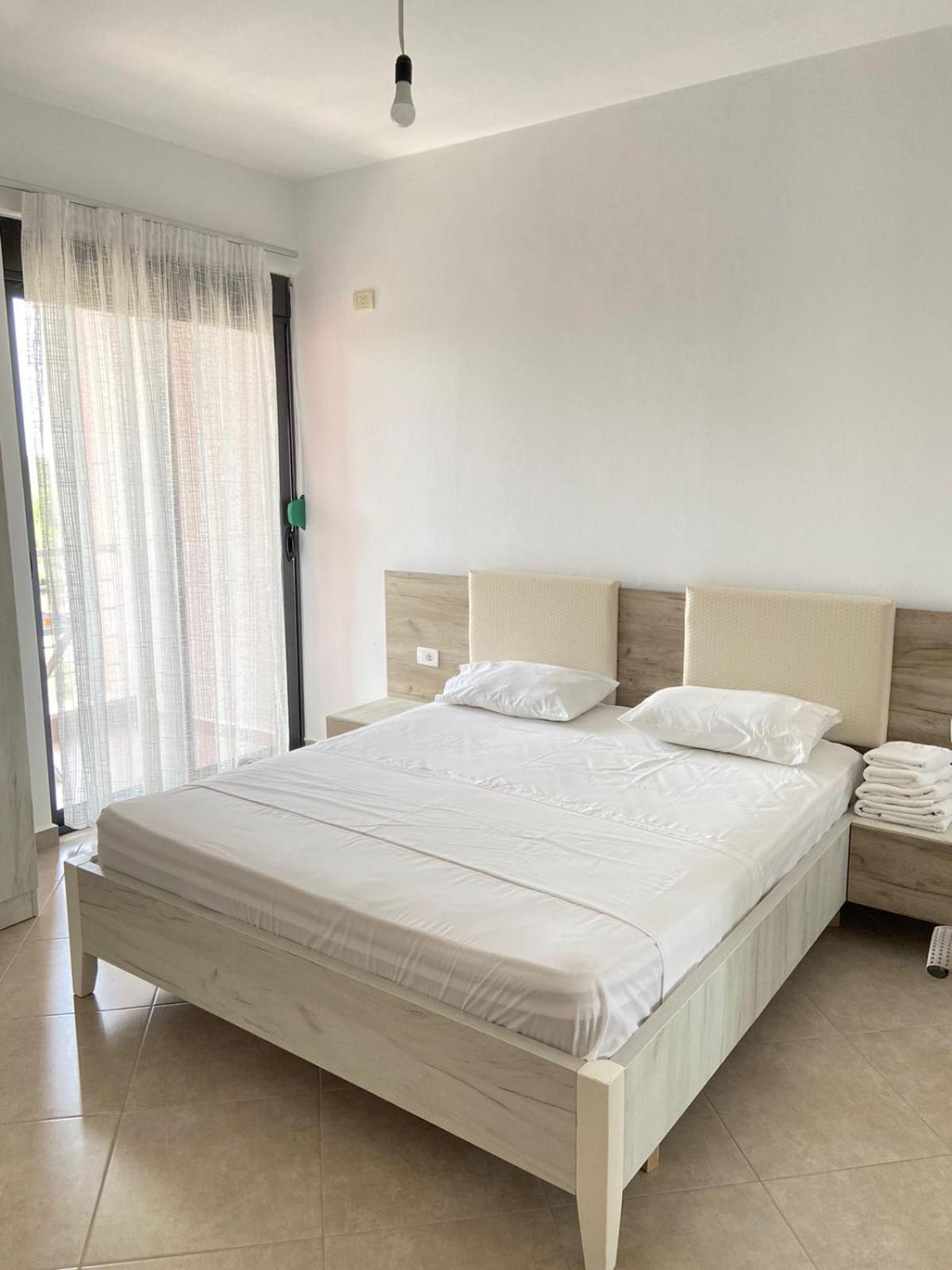 Hotel Fish Land Plazhi San Pietro Εξωτερικό φωτογραφία